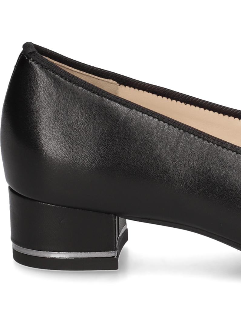 Ara-GRAZ-HIGHSOFT-črna