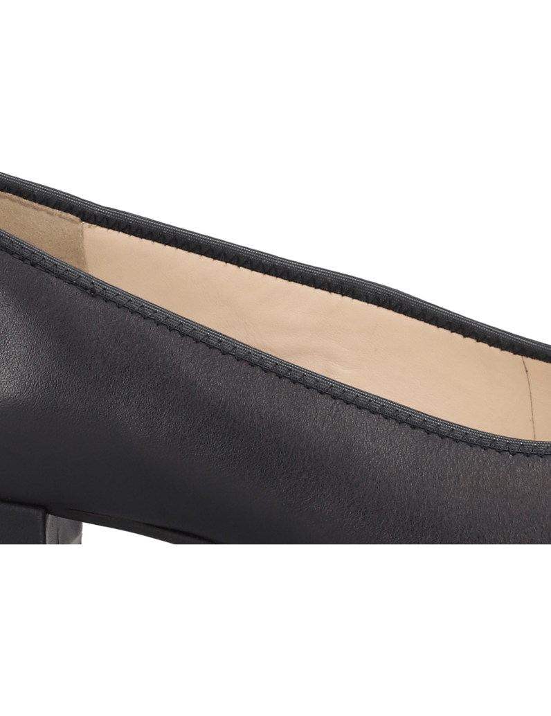 Ara-Graz-Highsoft-črna