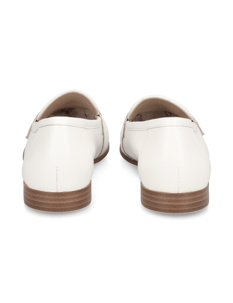 POE-hladká-kůže-klasické-nazouvací-boty-černá