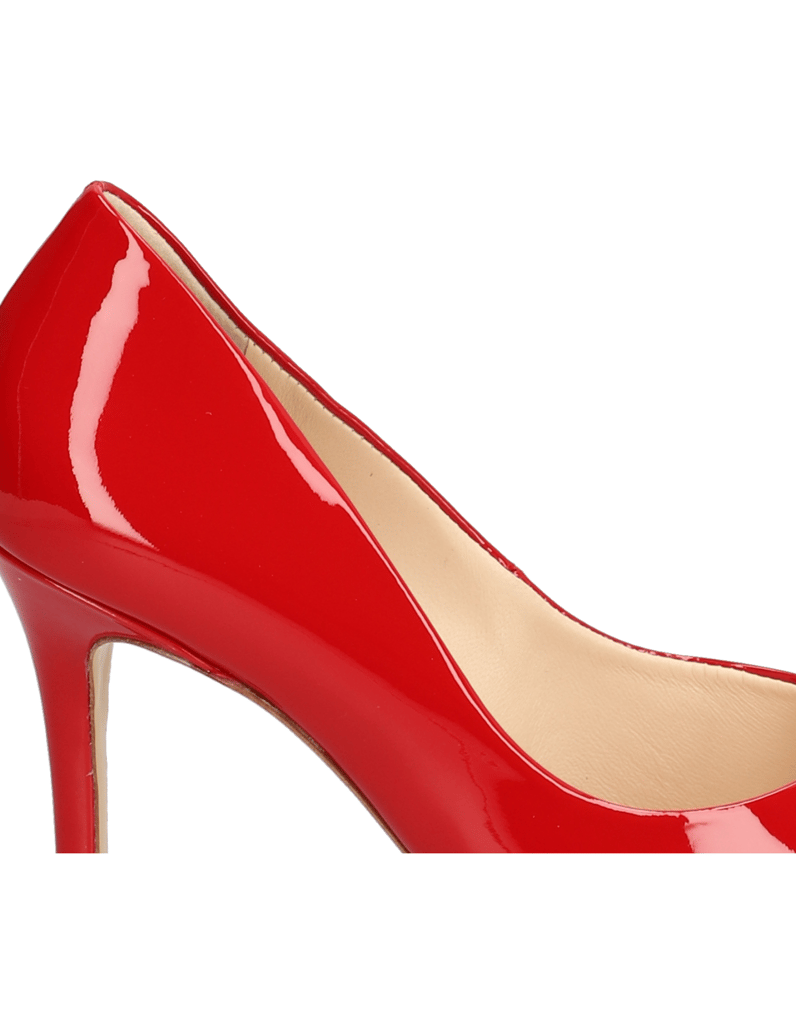 Högl-lakirano-usnje-salonarji