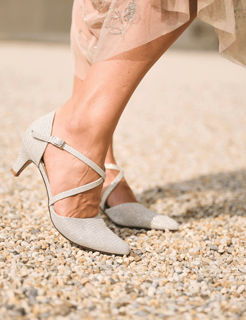 Lazzarini-Textil-Pumps-gold