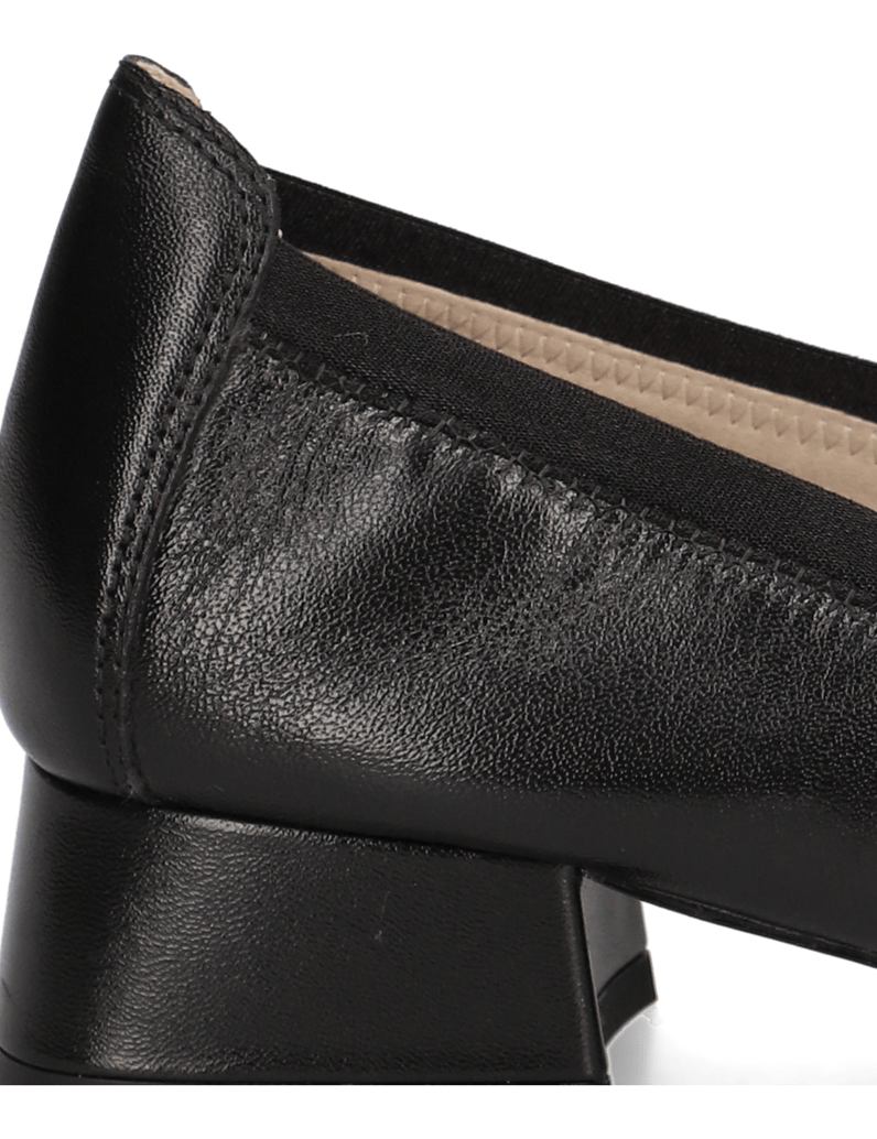 POE-hladká-kůže-klasické-lodičky-černá