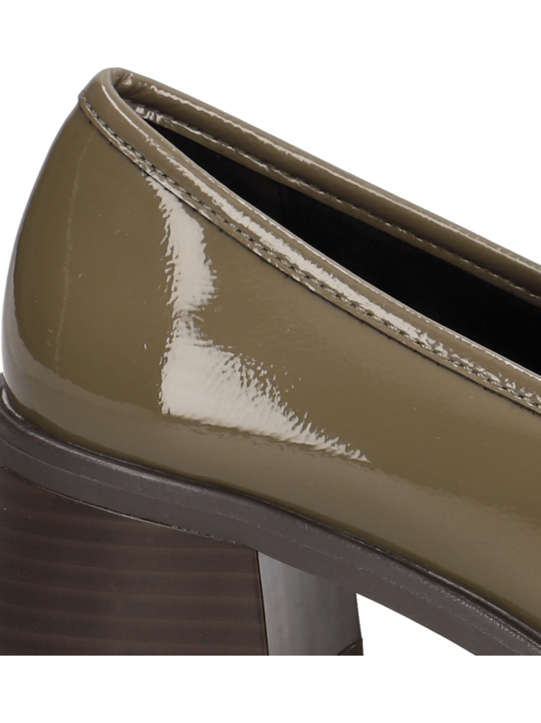 Pat-Calvin-lakovaná-koža-Klasické-lodičky