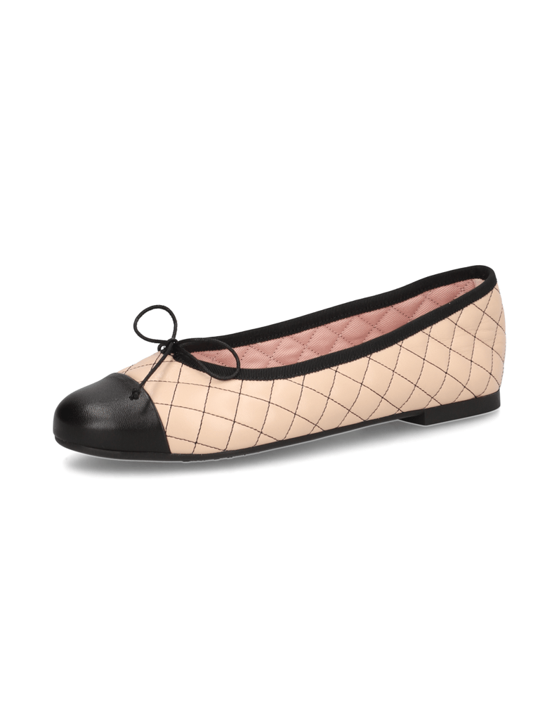 Pretty-Ballerinas-Ballerina-schwarz