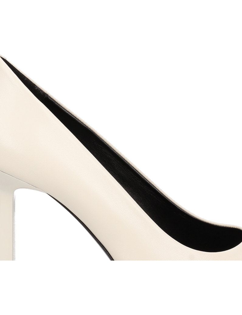 HUGO-Katniss_Pump90_NA