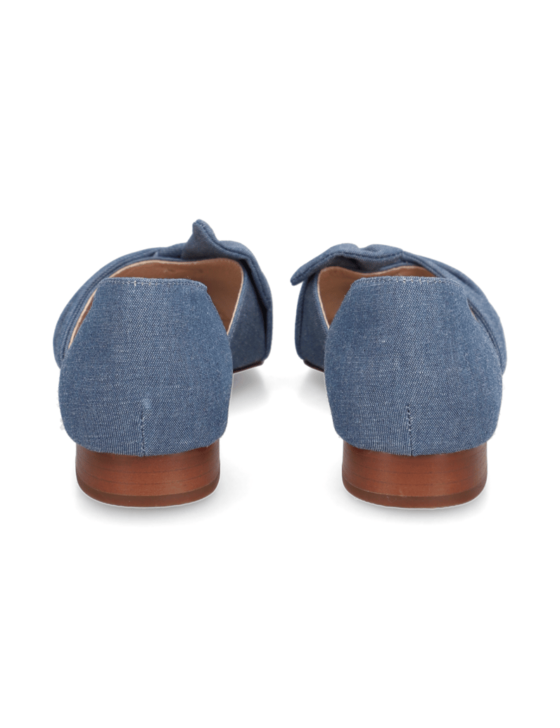 Silvia-Schneider-Slipper-blau