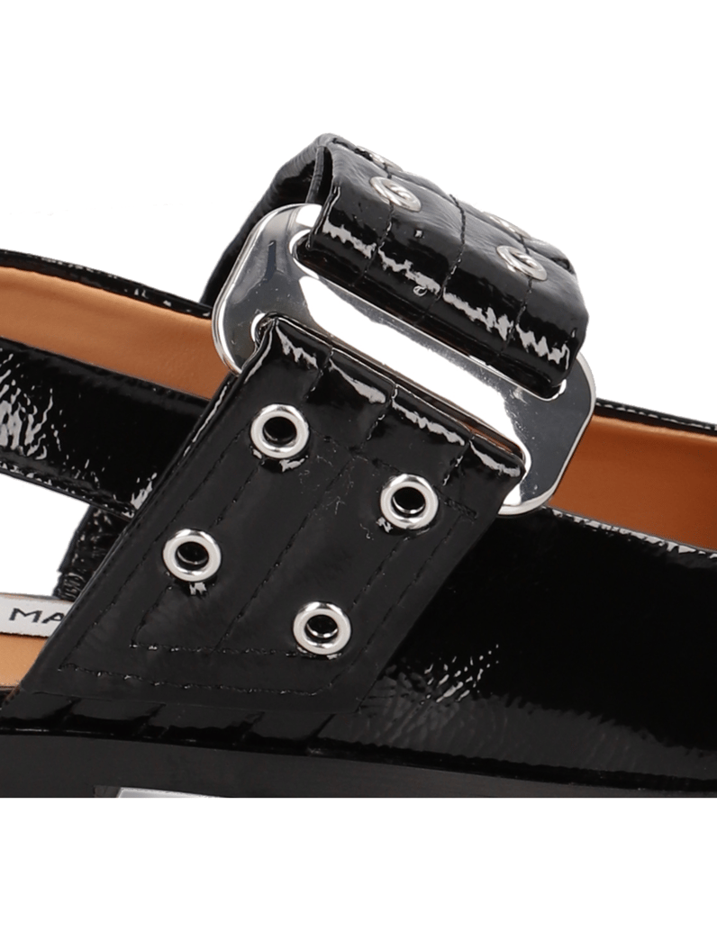 Steve-Madden-GRAND-AVE