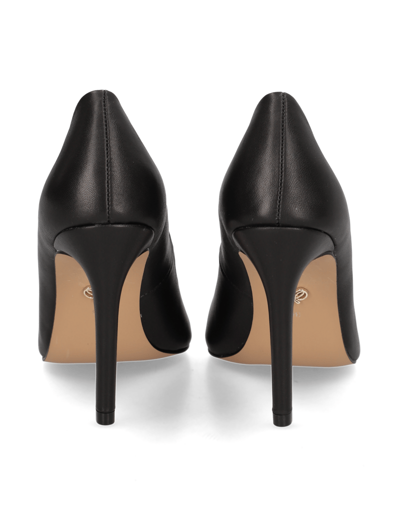 Silvia-Schneider-MARLENE-schwarz