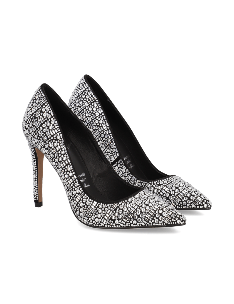 Silvia-Schneider-klasické-lodičky-černá