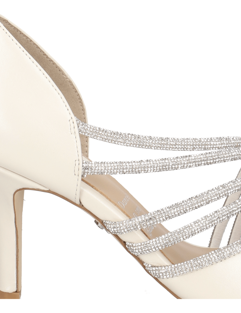 Silvia-Schneider-DER-WALZER-SCHUH-černá