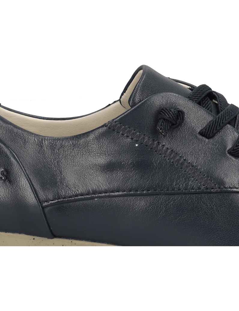 JOSEF-SEIBEL-Fiona-01-schwarz