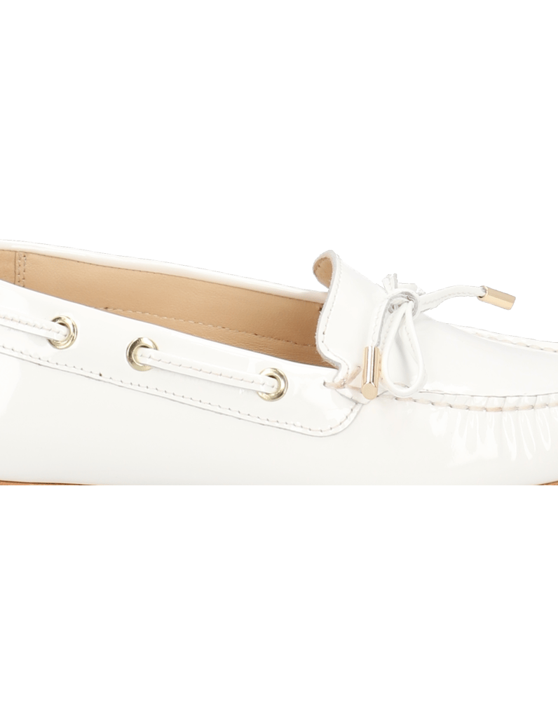 Sioux-Borinka-701-weiss