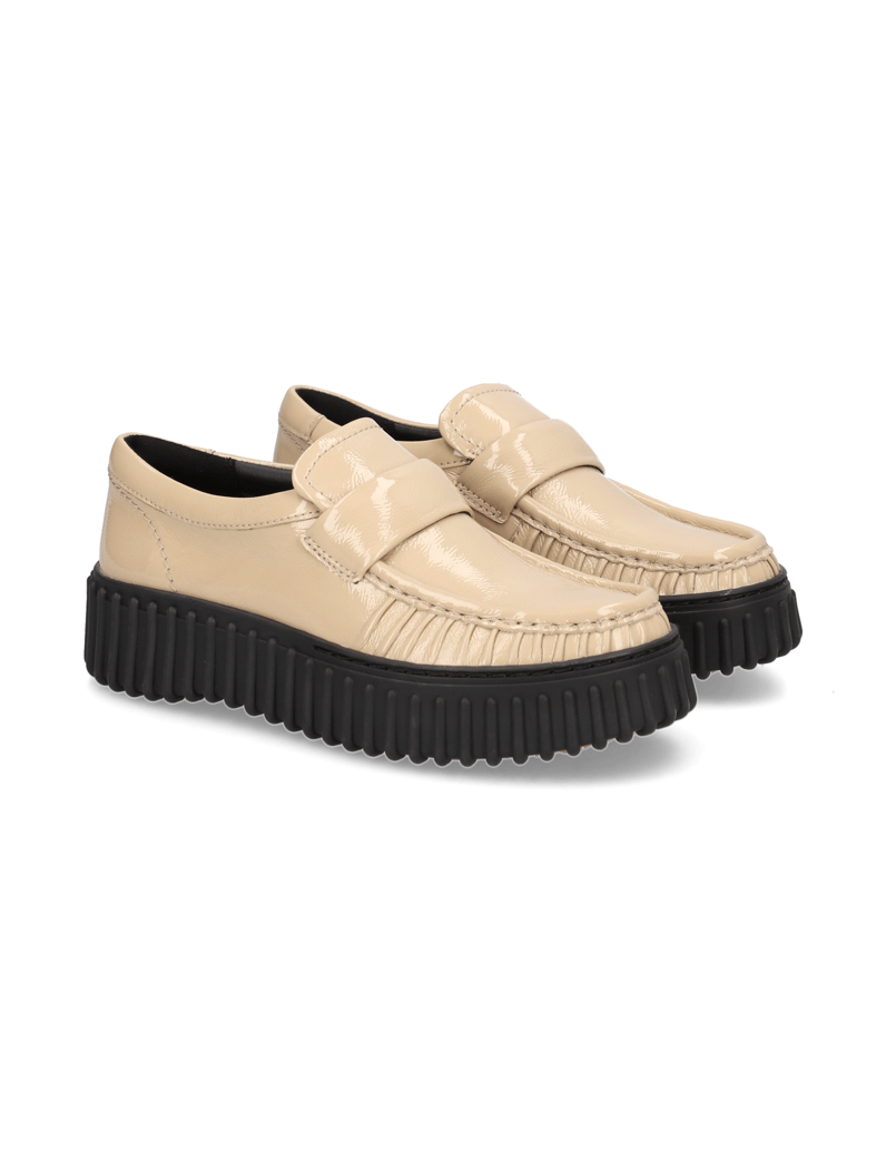 Clarks-Torhill-beige