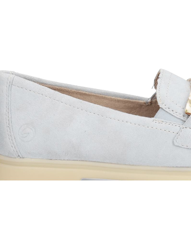 Remonte-velúr-klasická-nazúvacia-obuv-béžová