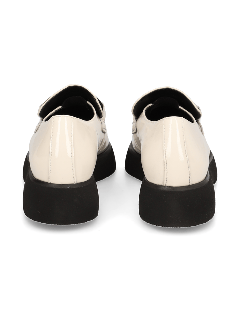 Högl-Lackleder-Slipper