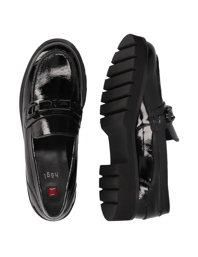 Högl-lakovaná-koža-klasická-nazúvacia-ob-čierna