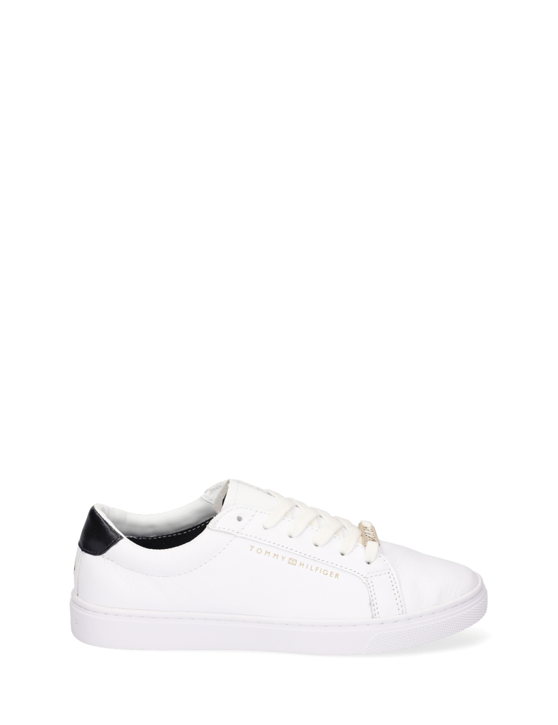 Tommy-Hilfiger-ESSENTIAL-SNEAKER