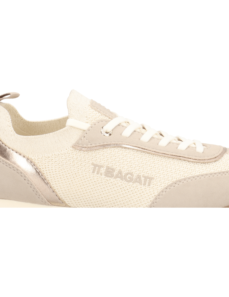 TT.-BAGATT-superge-bela