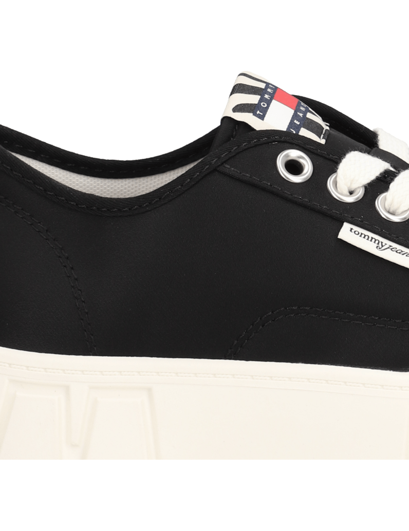 Tommy-Hilfiger-Sneaker-weiss