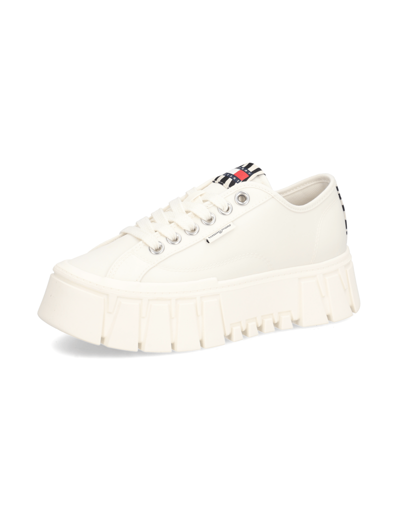 Tommy-Jeans-superge-bela
