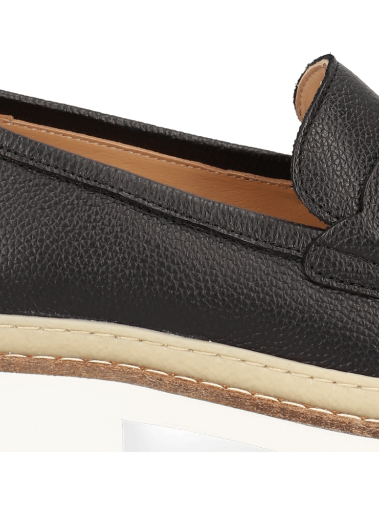 Pat-Calvin-gladko-usnje-mokasini