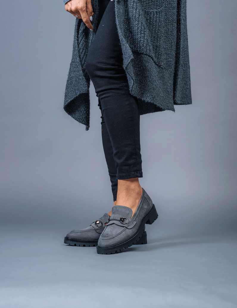 Pat-Calvin-nubuk-klasické-nazouvací-boty-černá