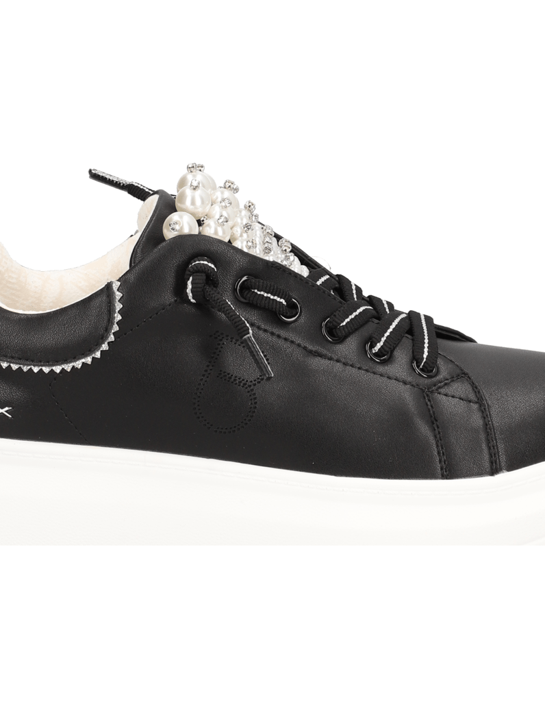 Tosca-Blu-hladká-kůže-tenisky-černá