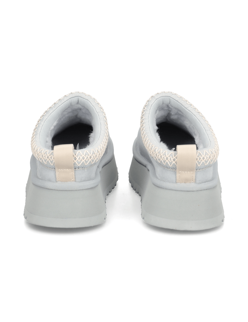 UGG-šľapky-čierna