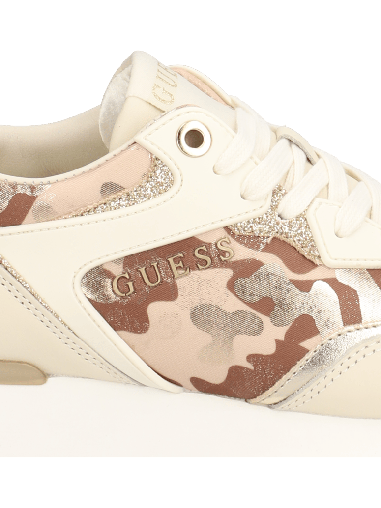 GUESS-LUCHIA