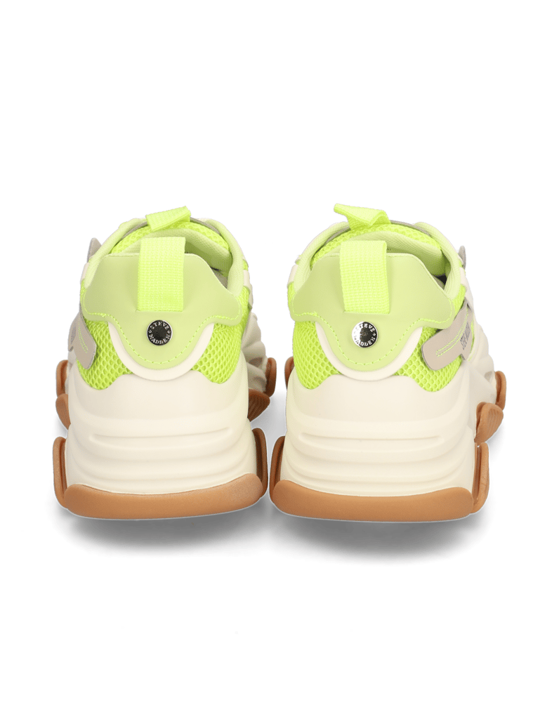 Steve-Madden-POSSESSION