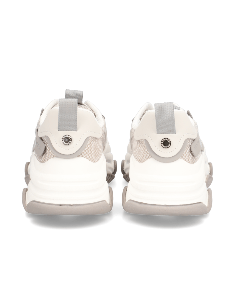 Steve-Madden-POSSESSION-E-weiss