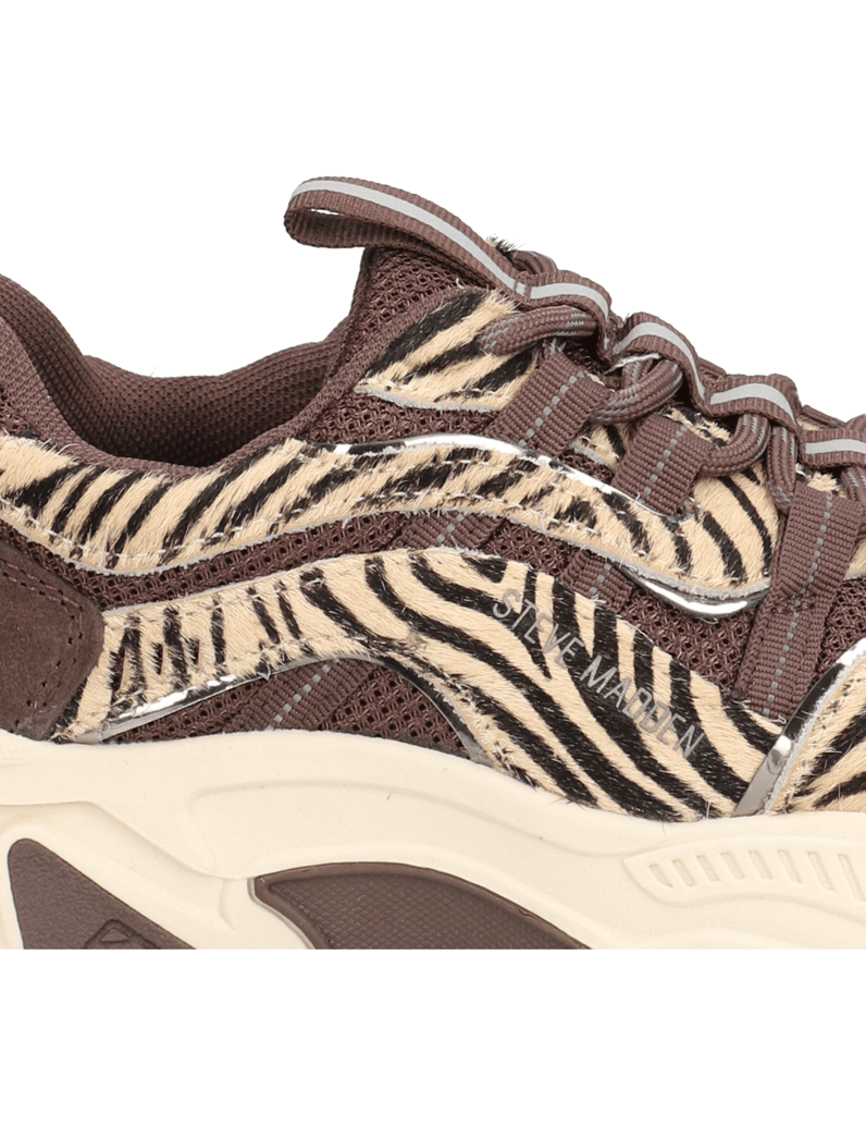 Steve-Madden-Animates-LE-rjava