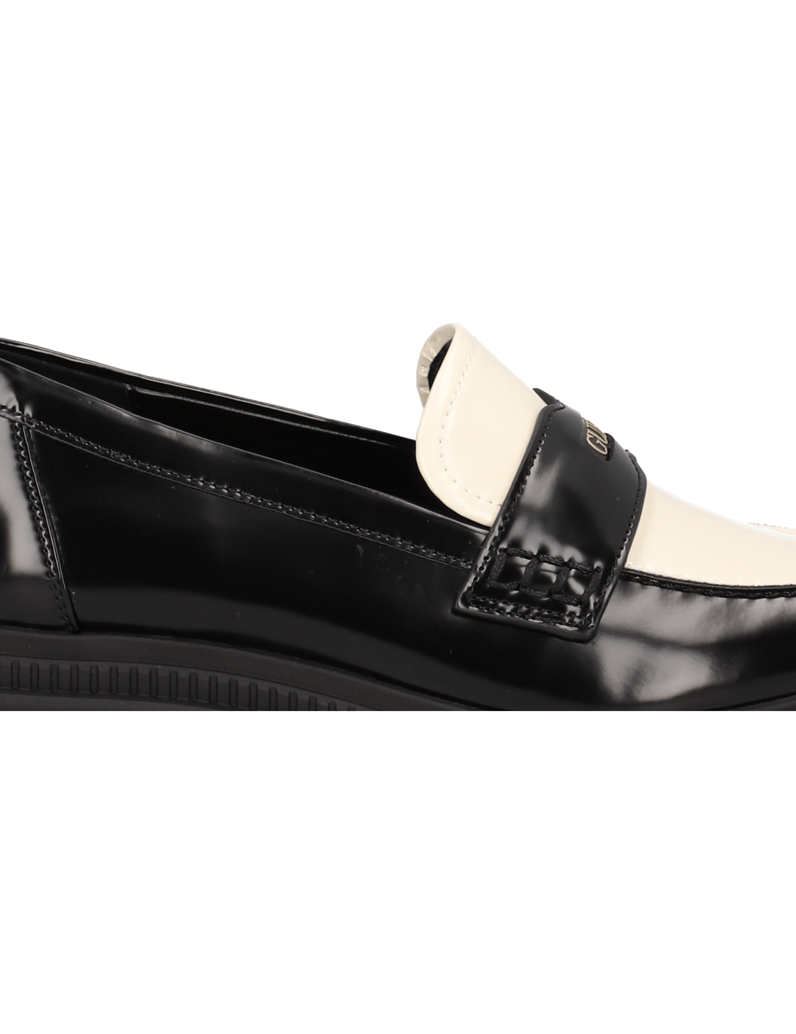 GUESS-klasické-nazouvací-boty-černá