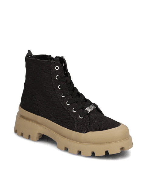 

MOUNT SHASTA, Čierna