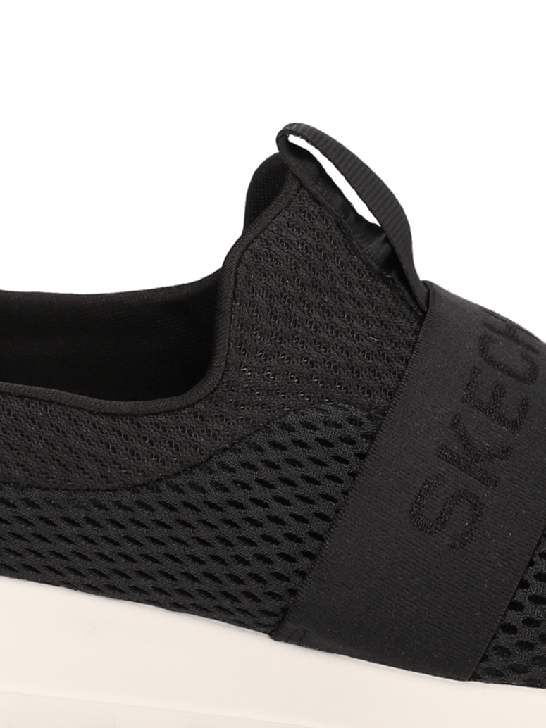 Skechers-GO-WALK-JOY