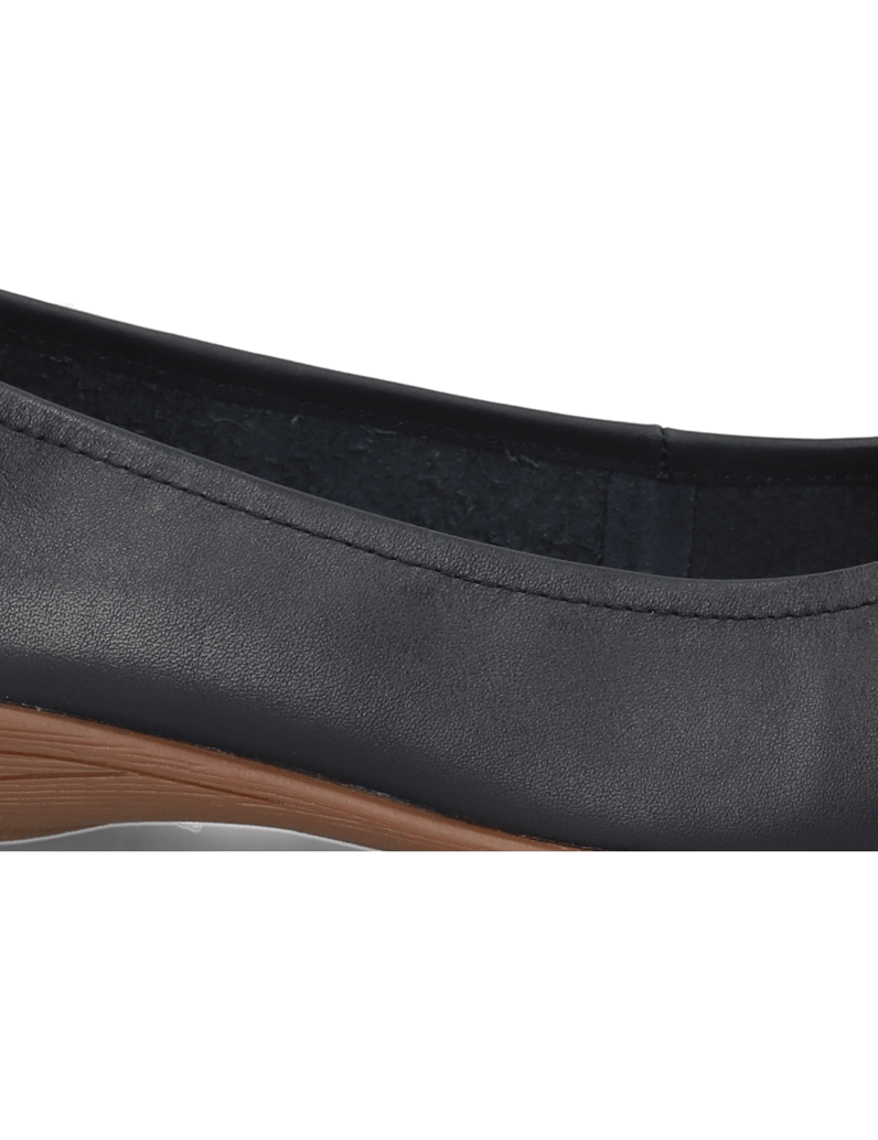 JOSEF-SEIBEL-Fenja-01-čierna