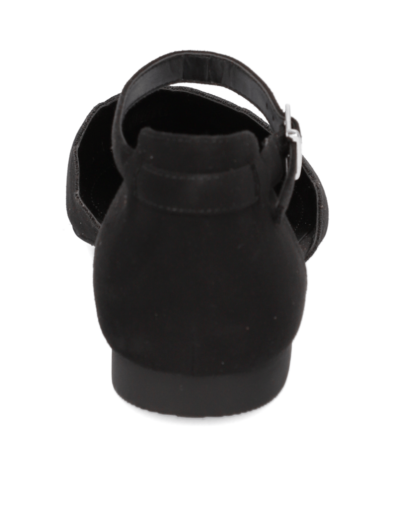 SEVEN-EAST-baleríny