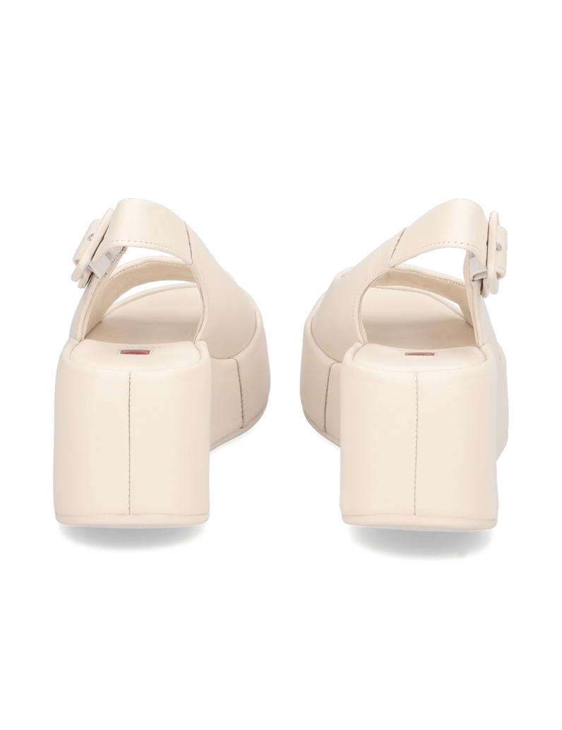 Högl-hladká-kůže-sandály-na-klínku-béžová