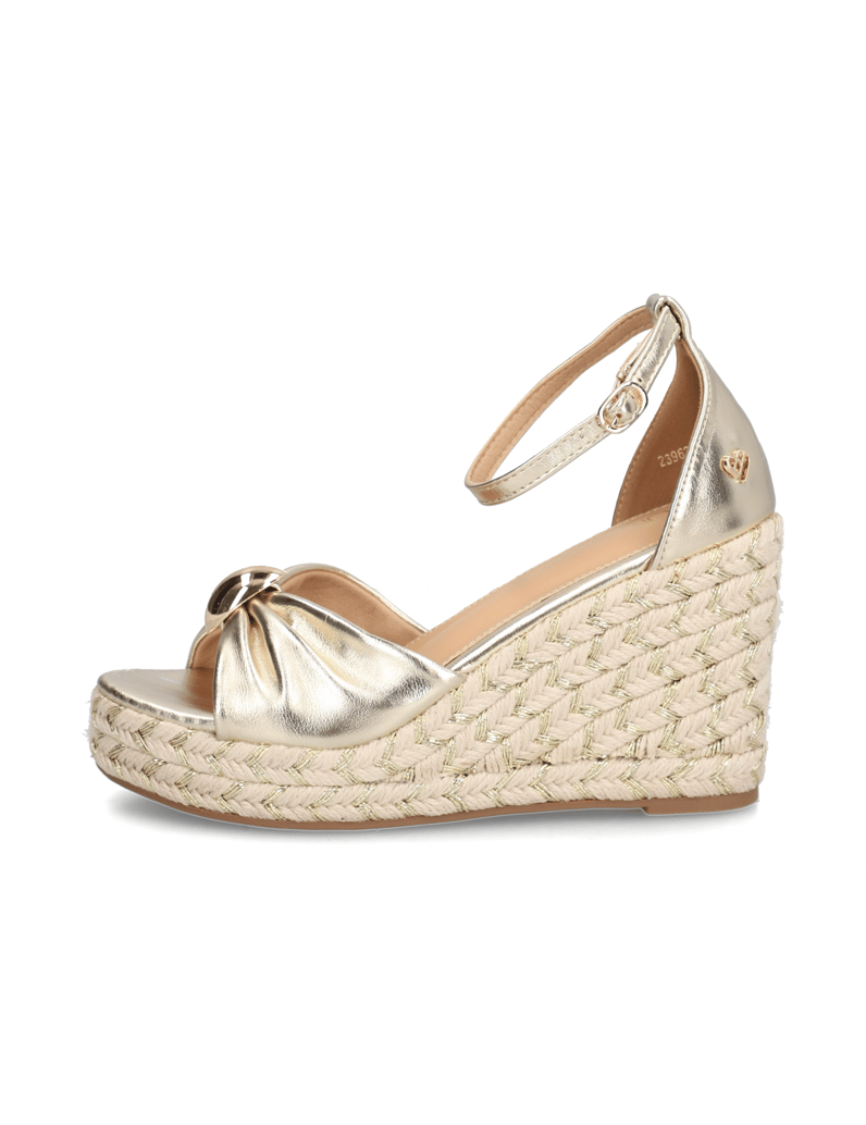 UP-collection-sandály-na-klínku-zlatá