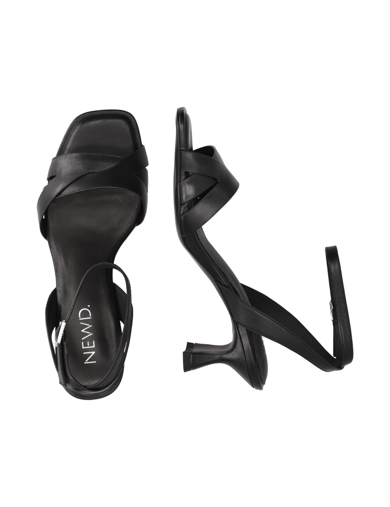 NEWD.Tamaris-Glattleder-Sandale-schwarz