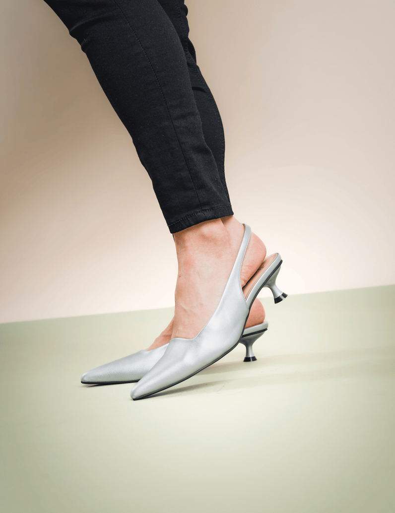 OMG!-poliester-zadaj-odprti-salonarji-srebrna