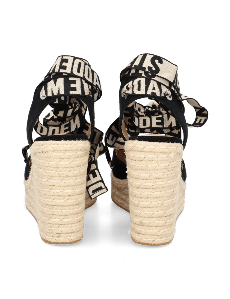 Steve-Madden-Sandále-na-klinovom-podpätku-čierna