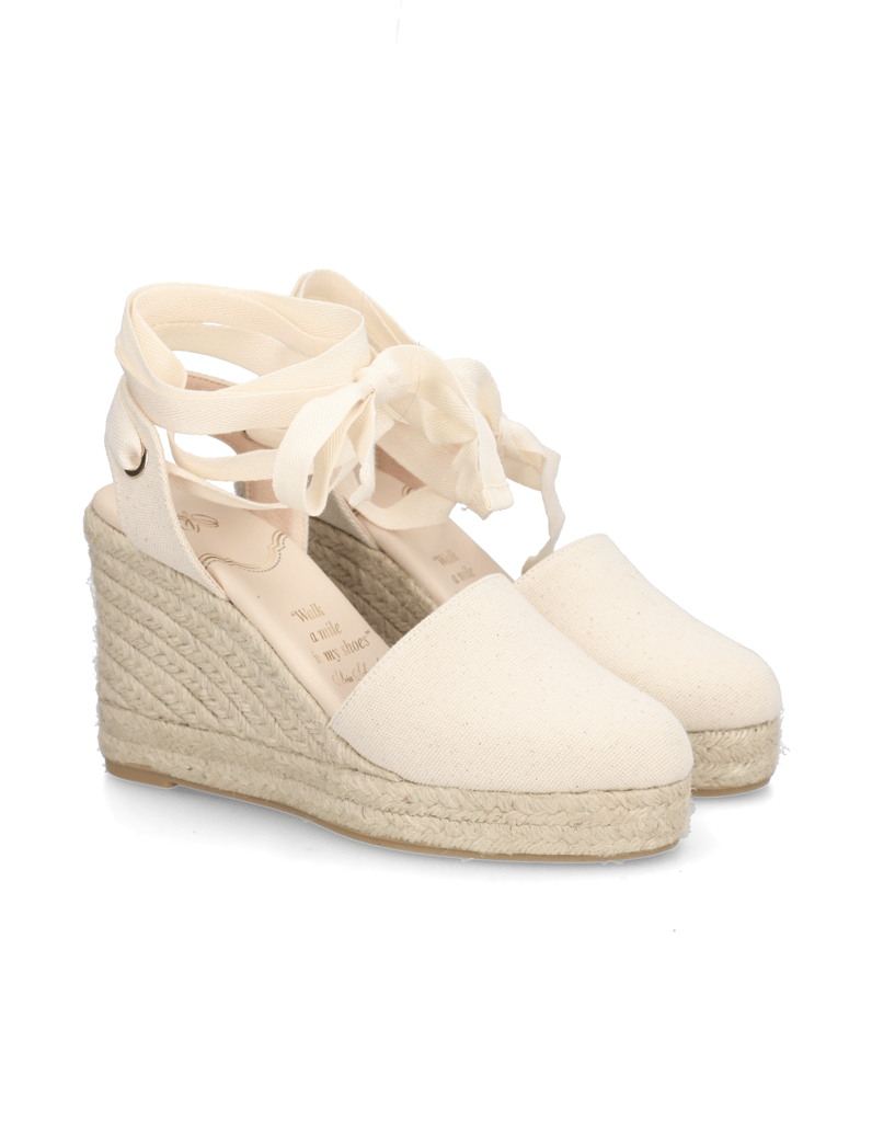 Silvia-Schneider-sandále-na-klinovom-podpätku-béžová