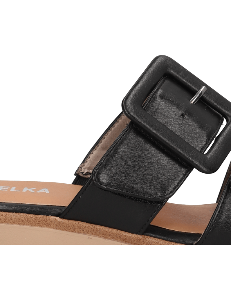 DELKA-pantofle-černá