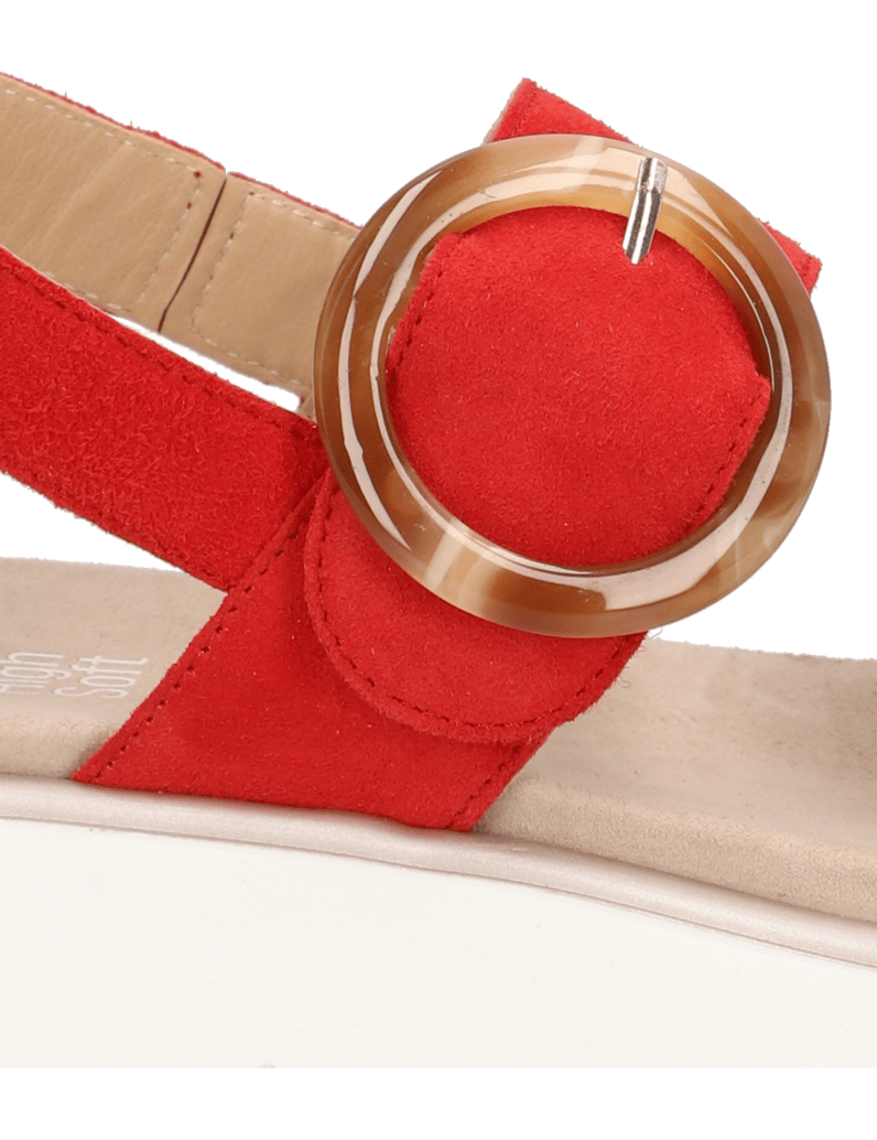 Ara-Bilbao-S-červená