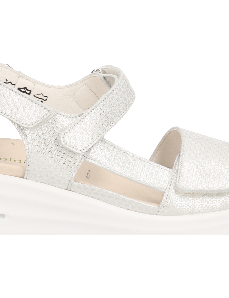 Waldläufer-sandály-na-klínku-stříbrná