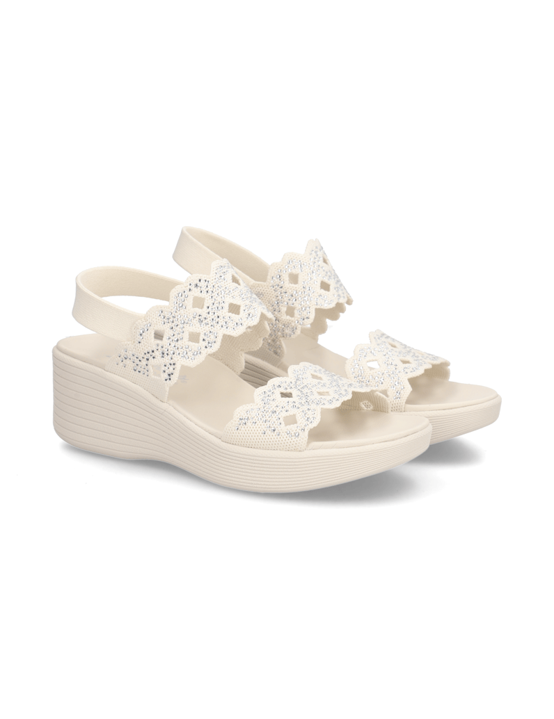 Skechers-sandály-černá