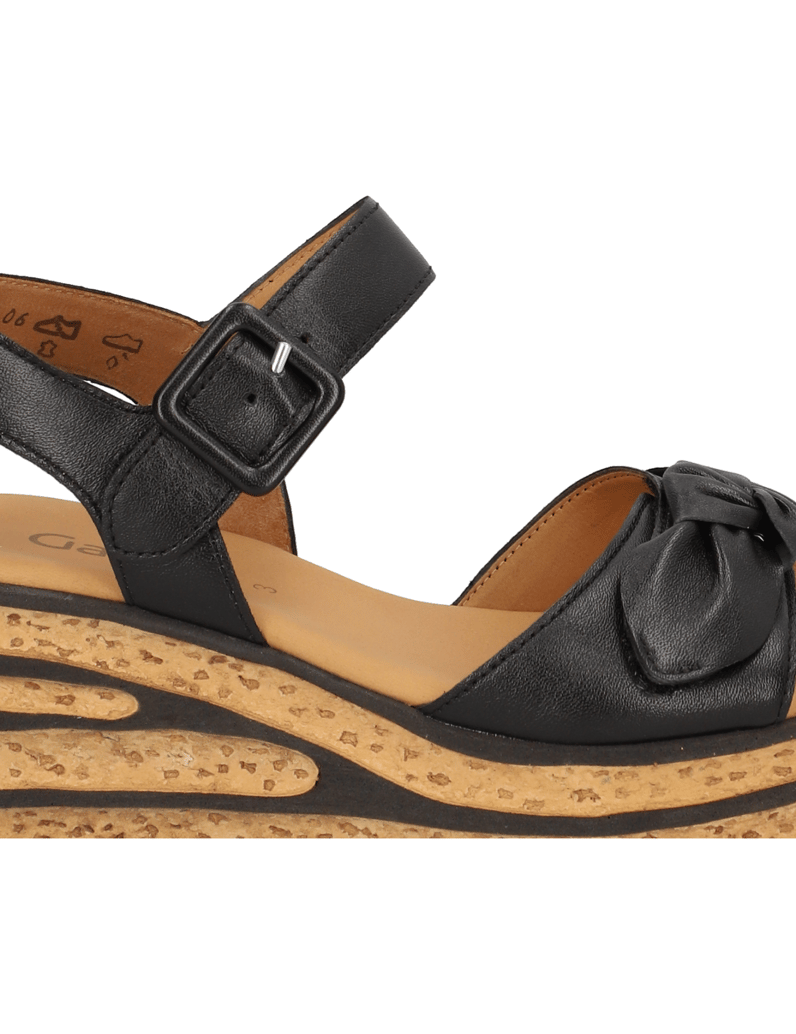 Gabor-hladká-kůže-sandály-na-klínku