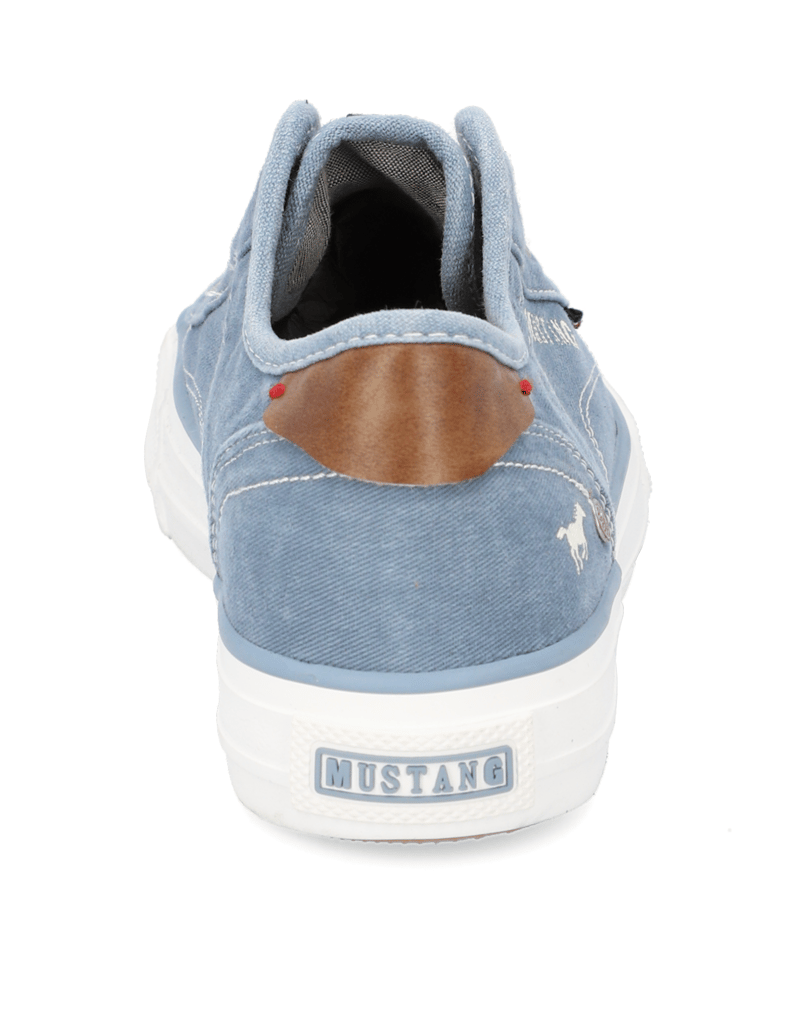 Mustang-plátěné-tenisky