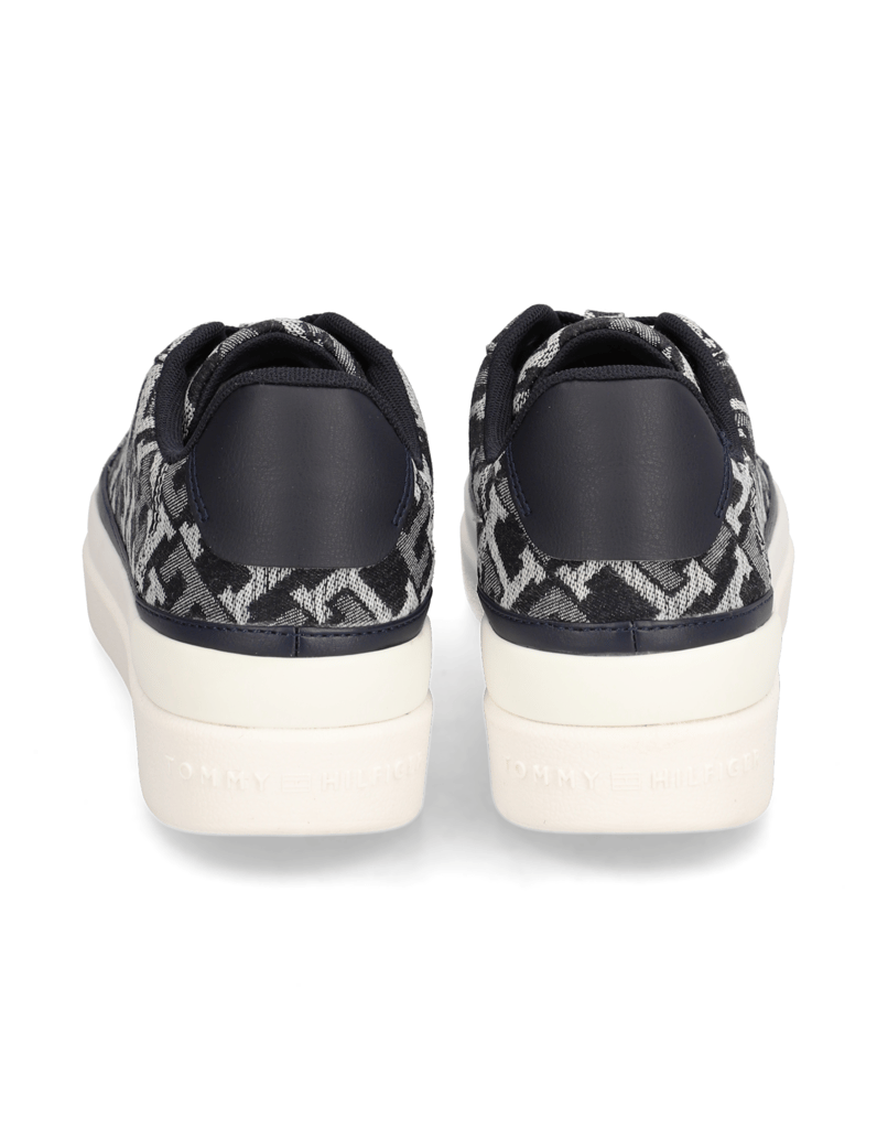 Tommy-Hilfiger-DENIM-MONOGRAM-SNEAKER